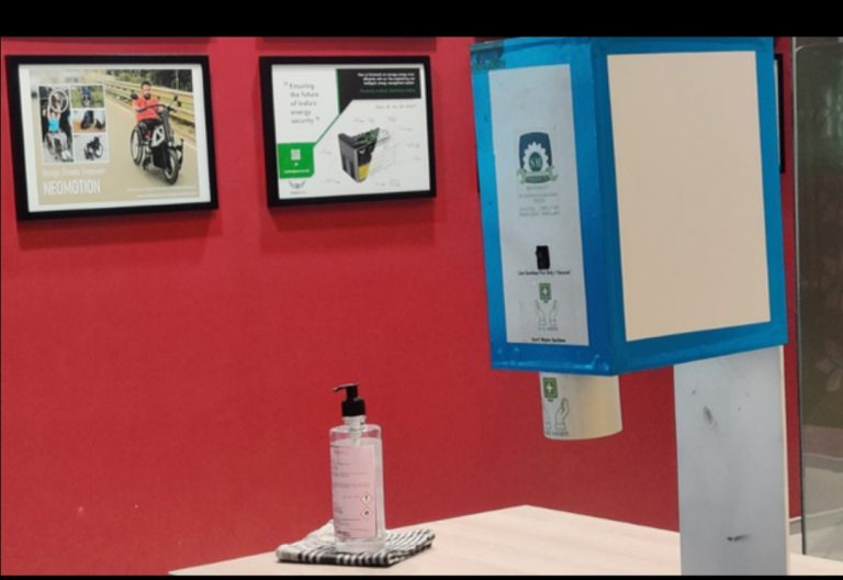 TOUCHLESS SANITIZER DEVELOPING BY THE MADRAS IITIAN FOR VEHICLES